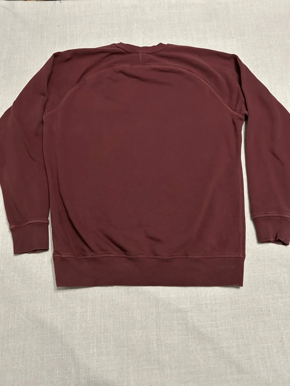Gymshark Sweatshirt Men's M Crewneck Maroon Active Lounge Wear - Picture 8 of 10